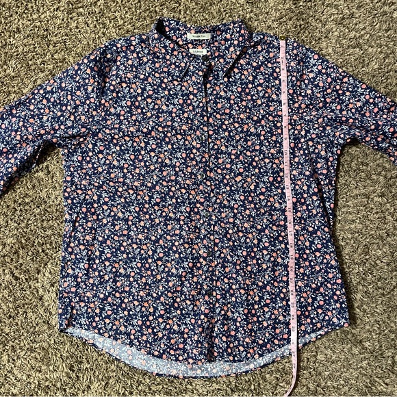 LL Bean Womens XL Reg Wrinkle Free Purple Dainty Floral Button Down Shirt - Picture 8 of 8
